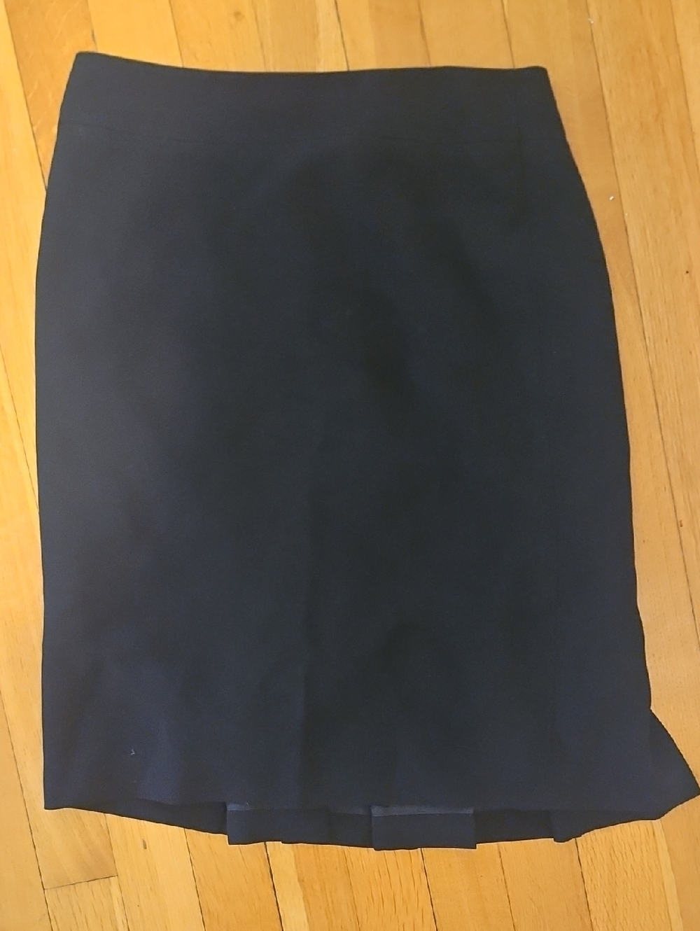 Ann Taylor Black Pencil Skirt - Tailored Office Style